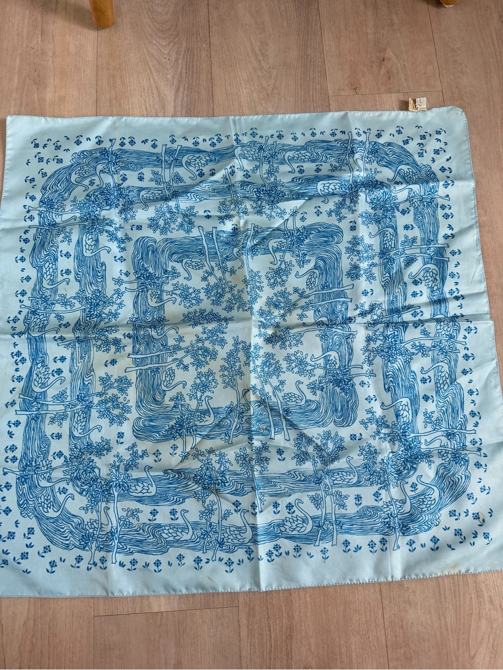 Gertz Long Island Vintage Scarf